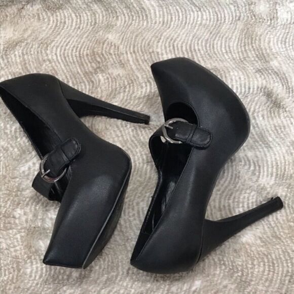 PENNY LOVES KENNY Mary Jane Pointed Toe Heels Black 5.5 EUC - Picture 1 of 8